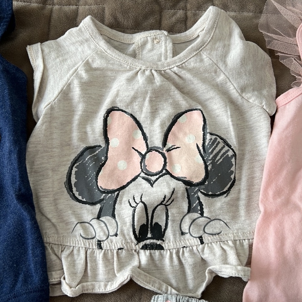 Minnie Mouse bundle - Picture 3 of 8